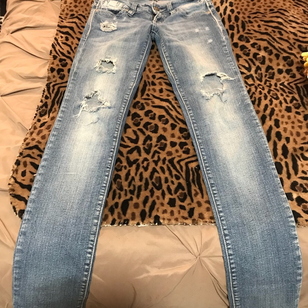 Skinny jeans
